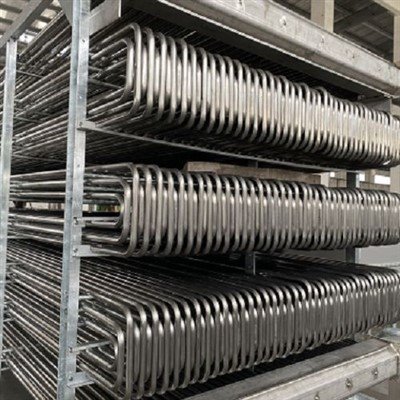Fabrication de serpentins d’évaporateur et brasage de tubes en acier